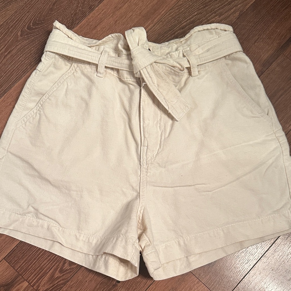 BA&SH Mustang shorts. Linen Cotton.Small